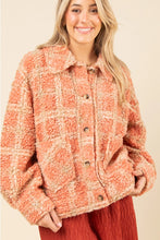 Load image into Gallery viewer, Oversized Plaid Sherpa Jacket