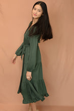 Load image into Gallery viewer, Ruffled Long Sleeves Woven Midi Dress