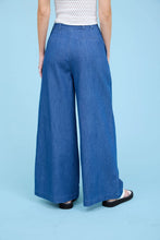 Load image into Gallery viewer, Pleated Wide Leg Chambray Pants
