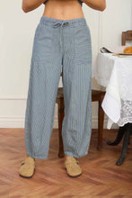 Load image into Gallery viewer, Stripe Denim Waist Tie Parachute Pants
