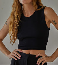 Load image into Gallery viewer, Knit Seamless Ribbed Sleeveless Top
