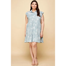 Load image into Gallery viewer, Plus Size Paisley Button Front Dress
