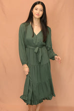 Load image into Gallery viewer, Ruffled Long Sleeves Woven Midi Dress
