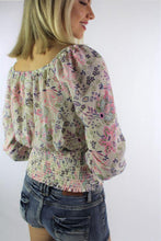 Load image into Gallery viewer, Women&#39;s 3/4th Sleeve Floral Top with Cinched Waist
