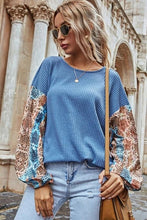 Load image into Gallery viewer, Solid Waffle Knit Top
